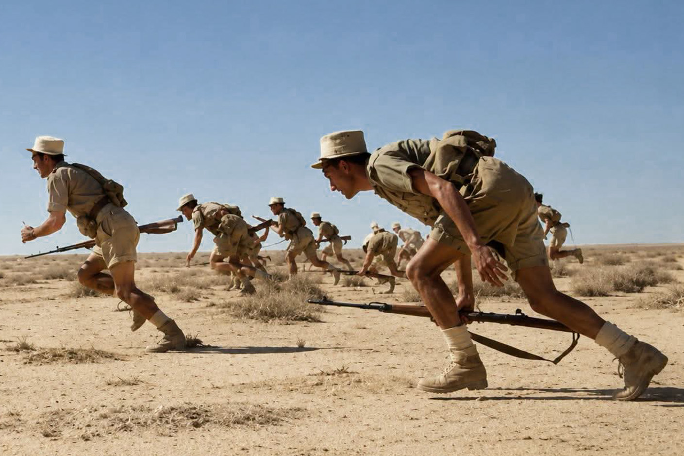 Légionnaires progressant dans le désert
